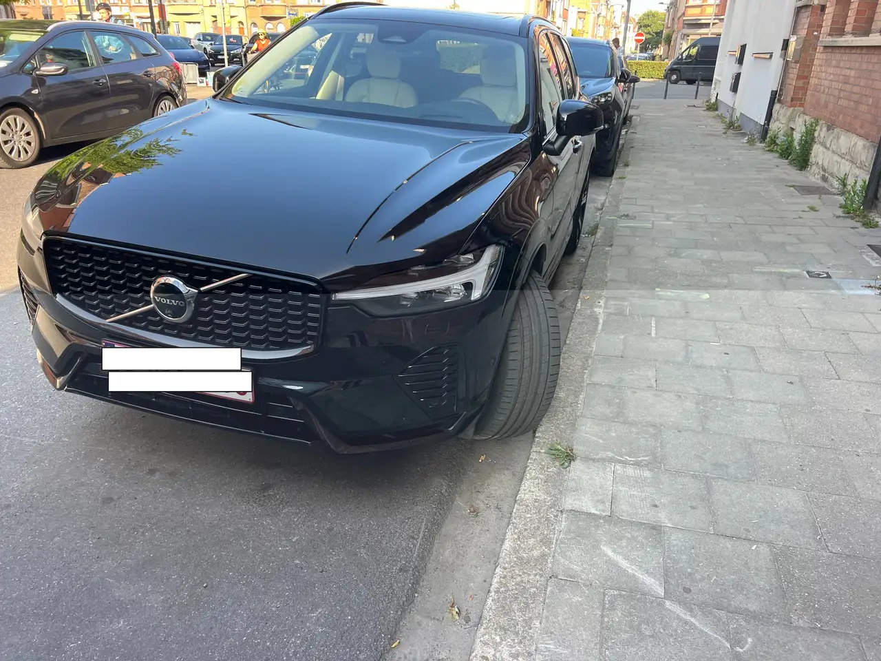 XC60XC60 2.0 T6 PHEV AWD Ultimate Dark (257kW)