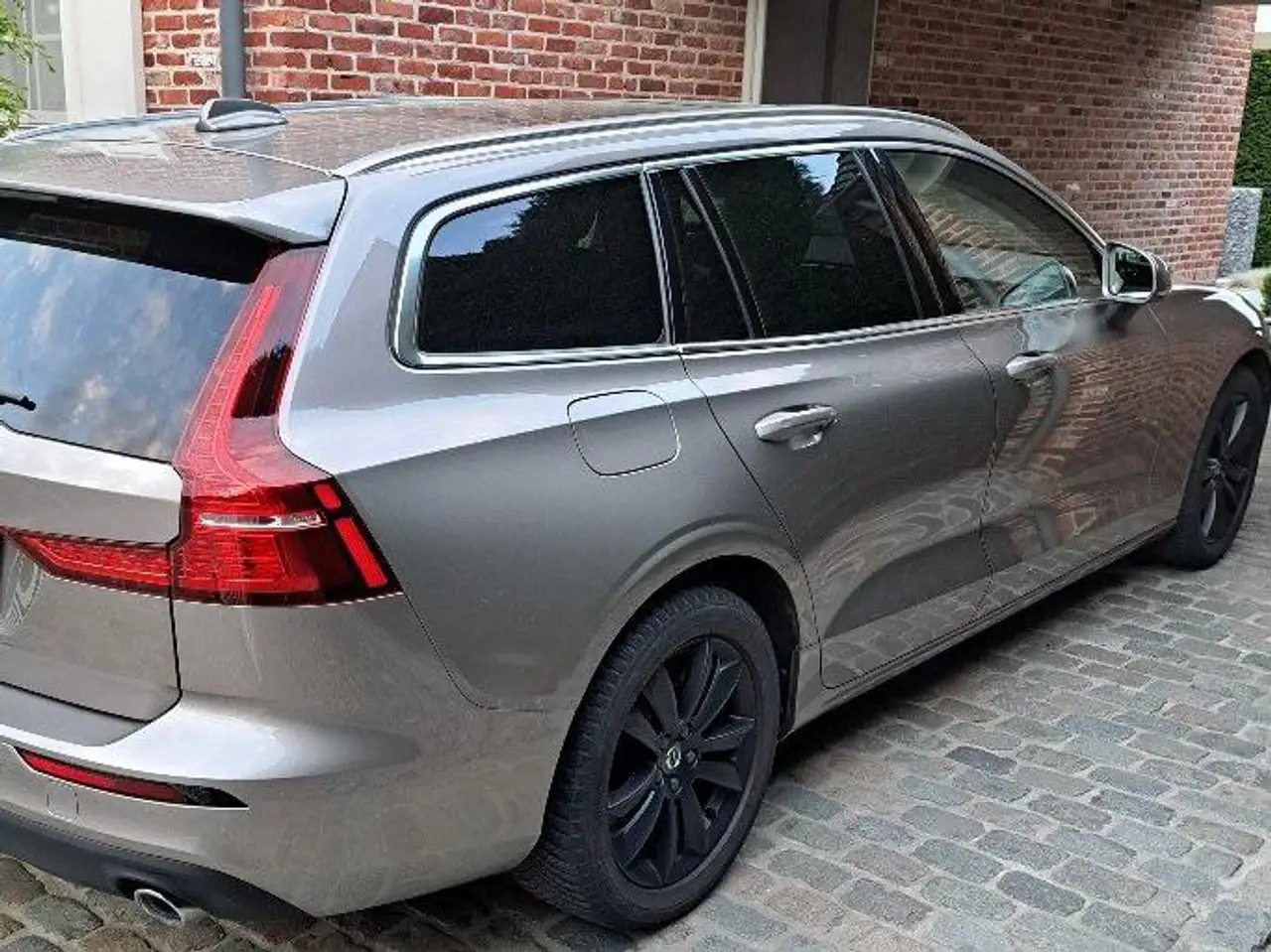 V60V60 D3 Momentum