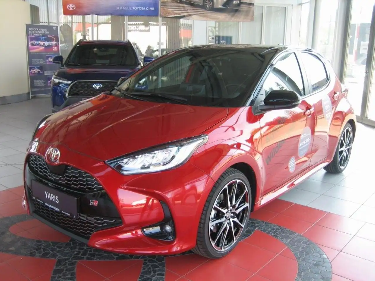 Yaris1,5VVT-i 130 GRS Safety NAV Con TOP ANGEBOT %%%