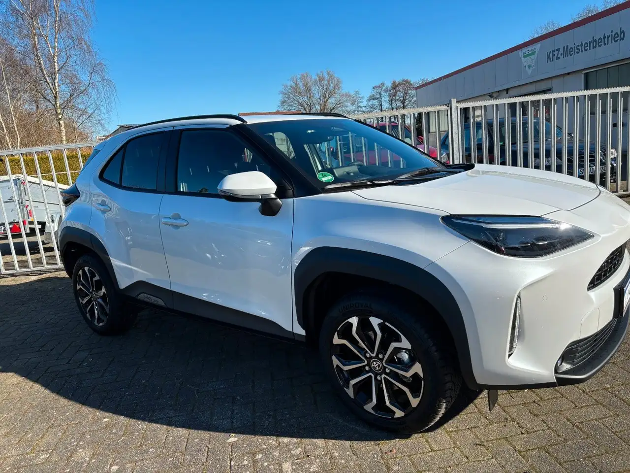 YarisCross Hybrid FWD Team Deutschland