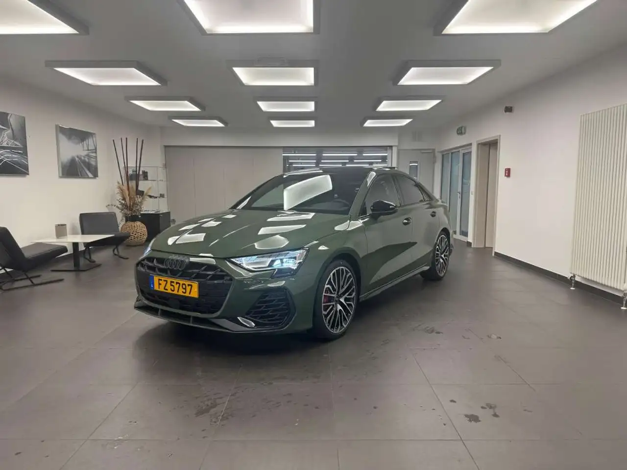 S3Limousine TFSI 245 (333) kW (ch) quattro