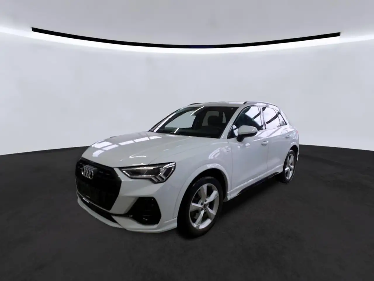 Q340TDi Q S LINE BLACK/19Z./AHK/KEYLESS/NAV+/VC