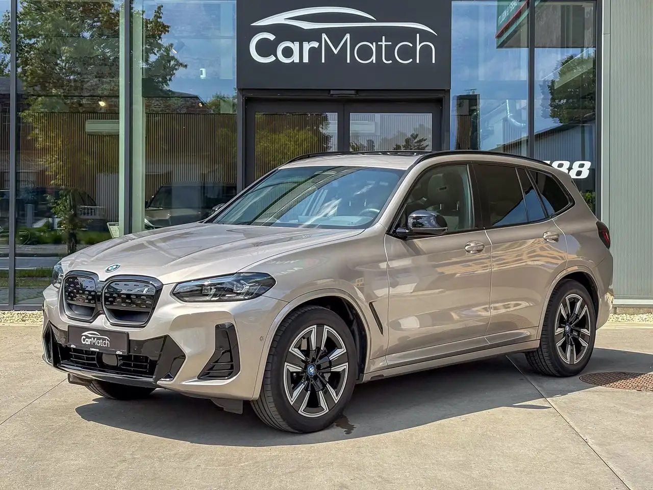 iX3Inspiring M Sport - Pano | AutoPilot | Camera