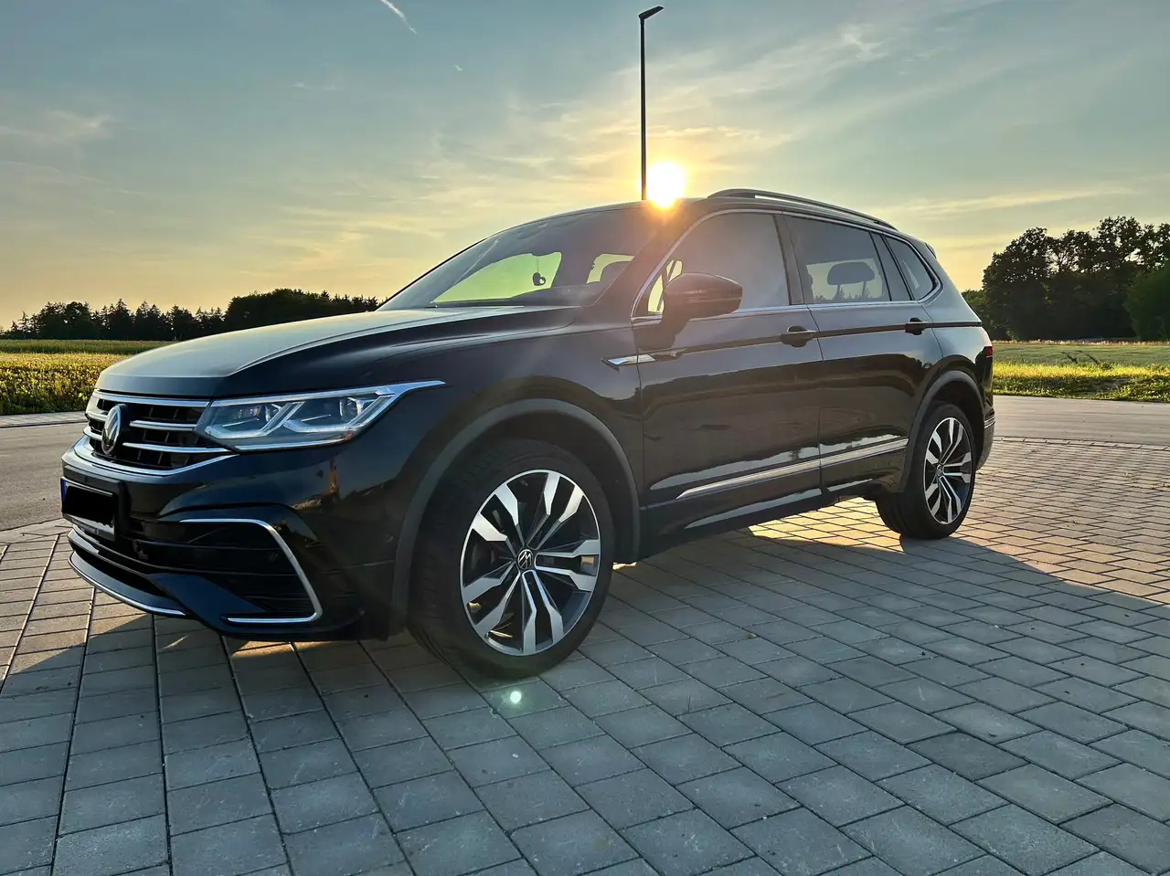Tiguan AllspaceTiguan Allspace 2.0 TDI SCR 4Motion DSG R-Line