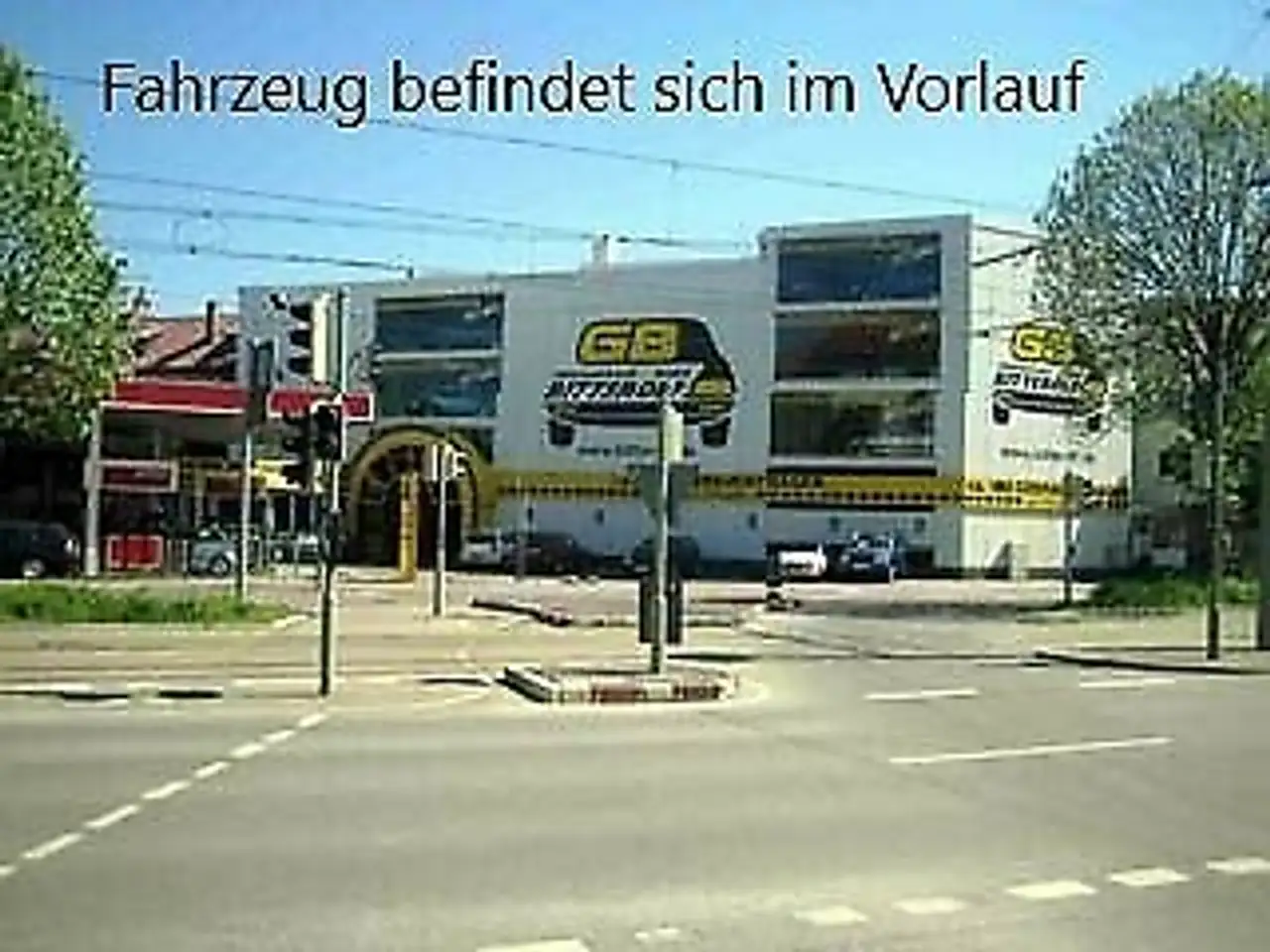 V90D4 Momentum Pro Autom Navi/Leder/RFK/Sound/S
