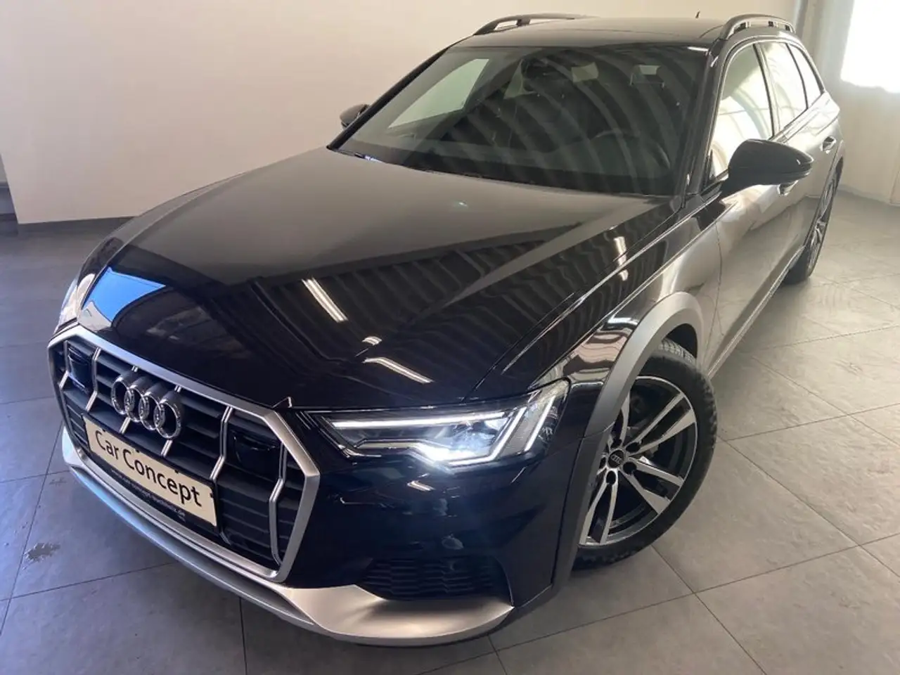 A6 allroadquattro TDI PANO AHK StHz T-LEDER 19"