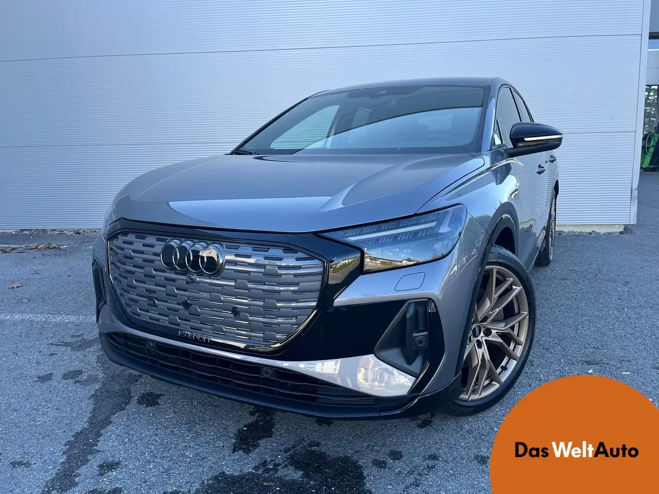 Q4 e-tronAudi Q4 Sportback 50 e-tron quattro