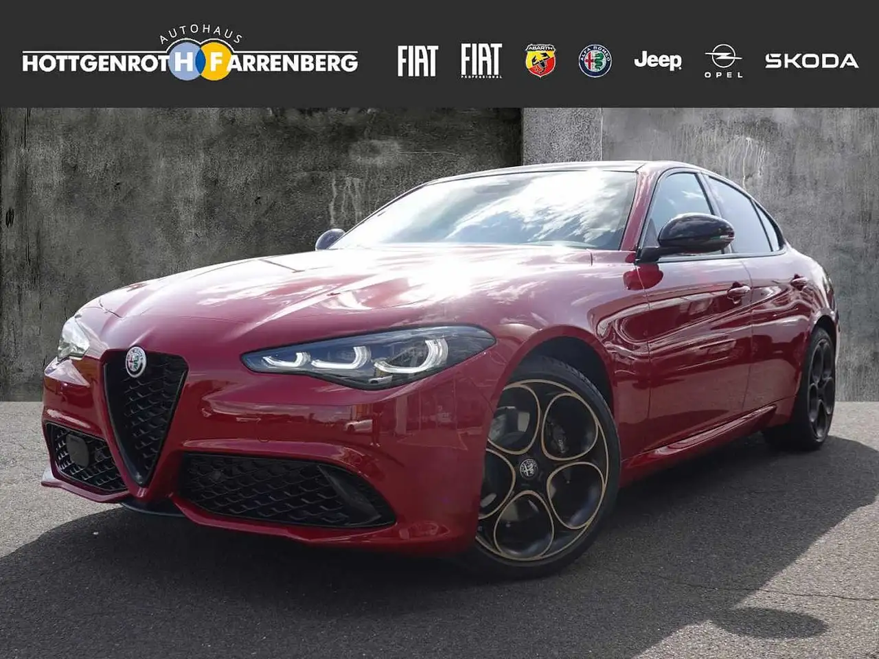 Giulia2.0 Turbo 16V AT8-Q4 Intensa
