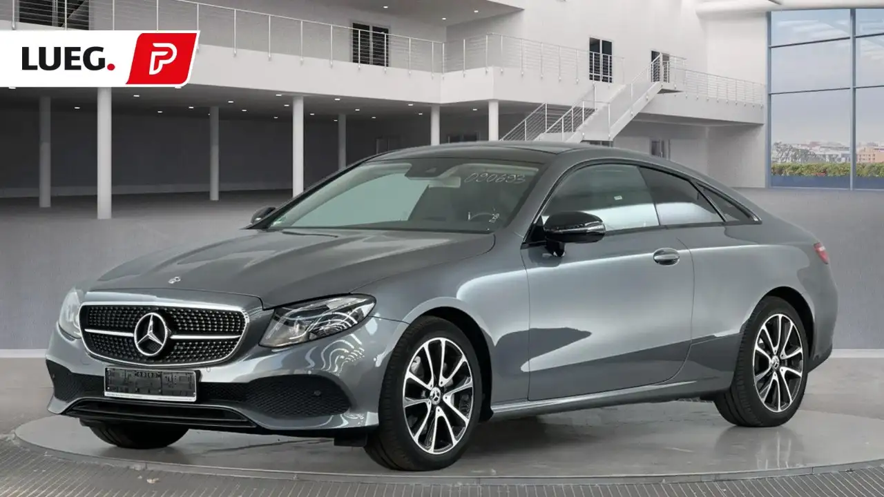 E 350E350 1HAND-PANORAMA-NAVI-AUTOMA-AMBIENTE-LEDER-