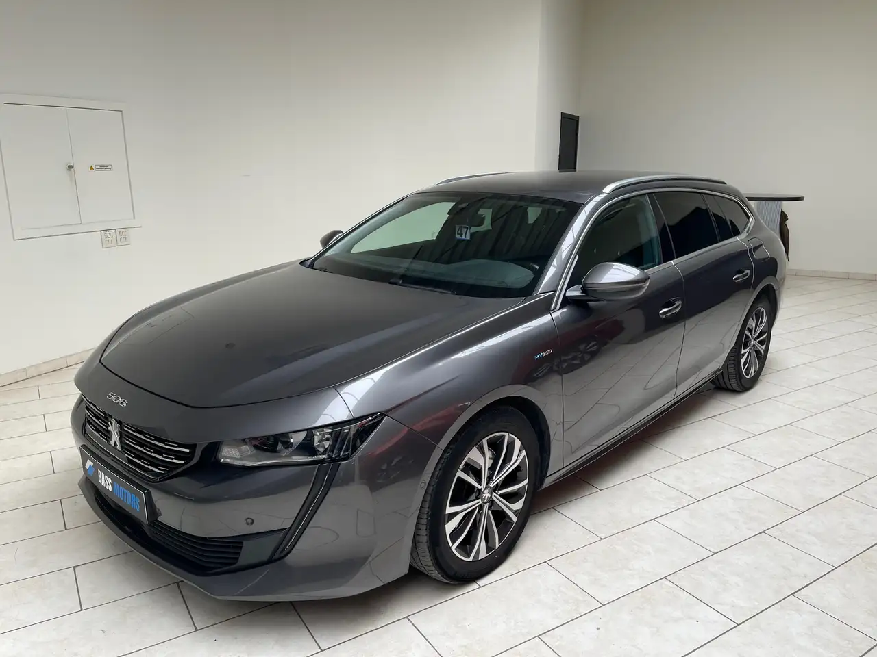 508508 SW Hybrid 225 e-EAT8 Allure Pack // BTW WAGEN