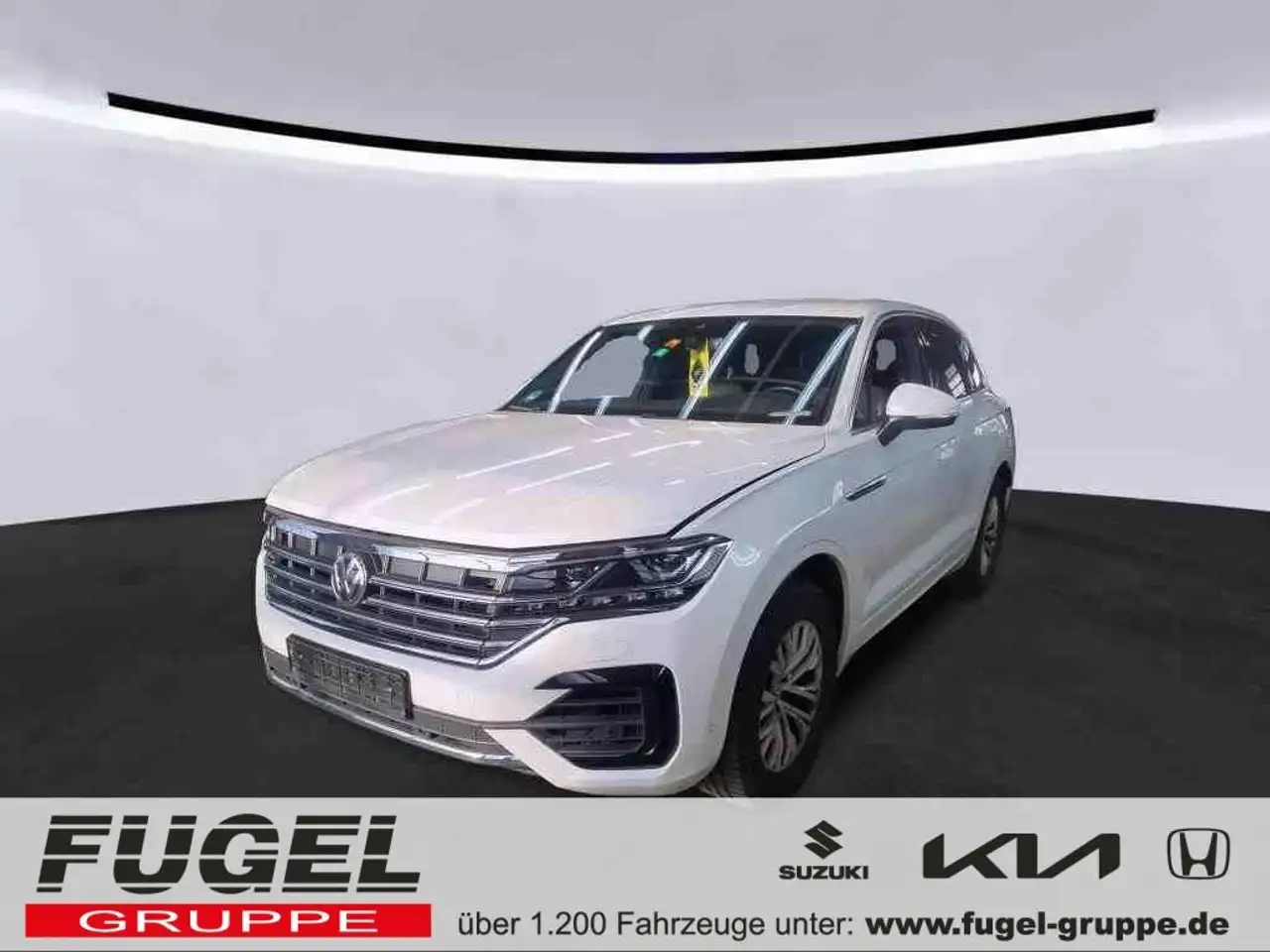 Touareg3.0 V6 TDI 4M R-Line Matrix|AHK|Luft|RFK|ACC