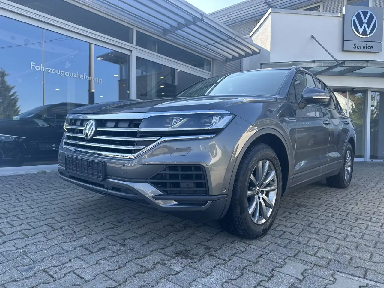 Touareg3.0TDI 4-MOTION*LED*LUFTFED*AHK*KAMERA