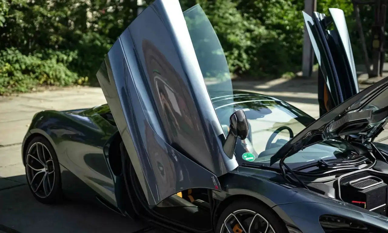 Фото машины