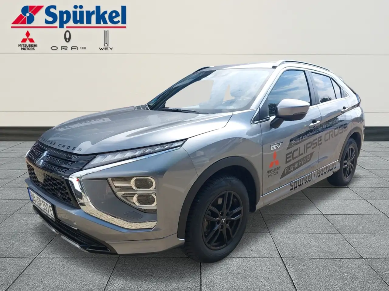 Eclipse CrossPlus Select Hybrid 4WD 2.4, Navigation, Sitzheizun
