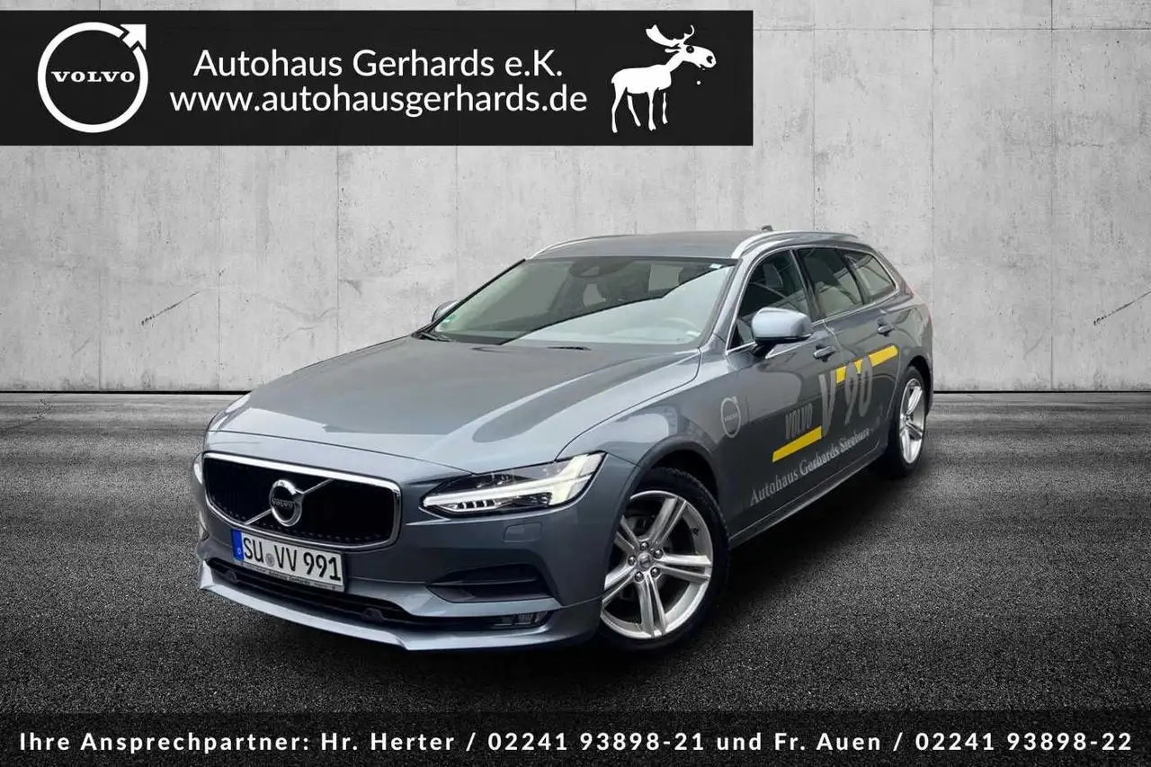V90D4 Momentum, integr. Kindersitze, Leder, ACC