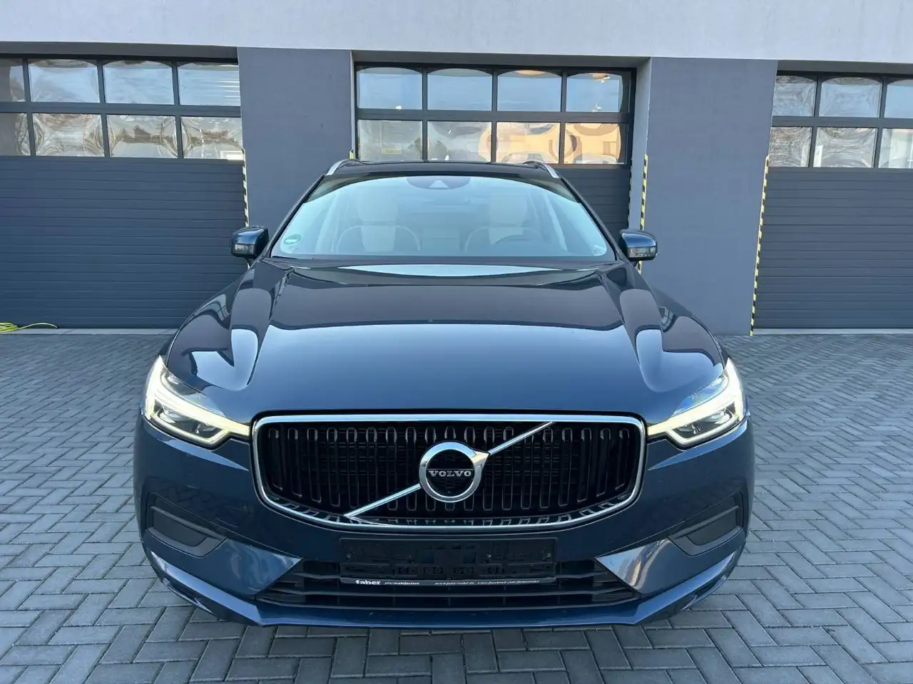XC60XC60 2.0D D3 Momentum