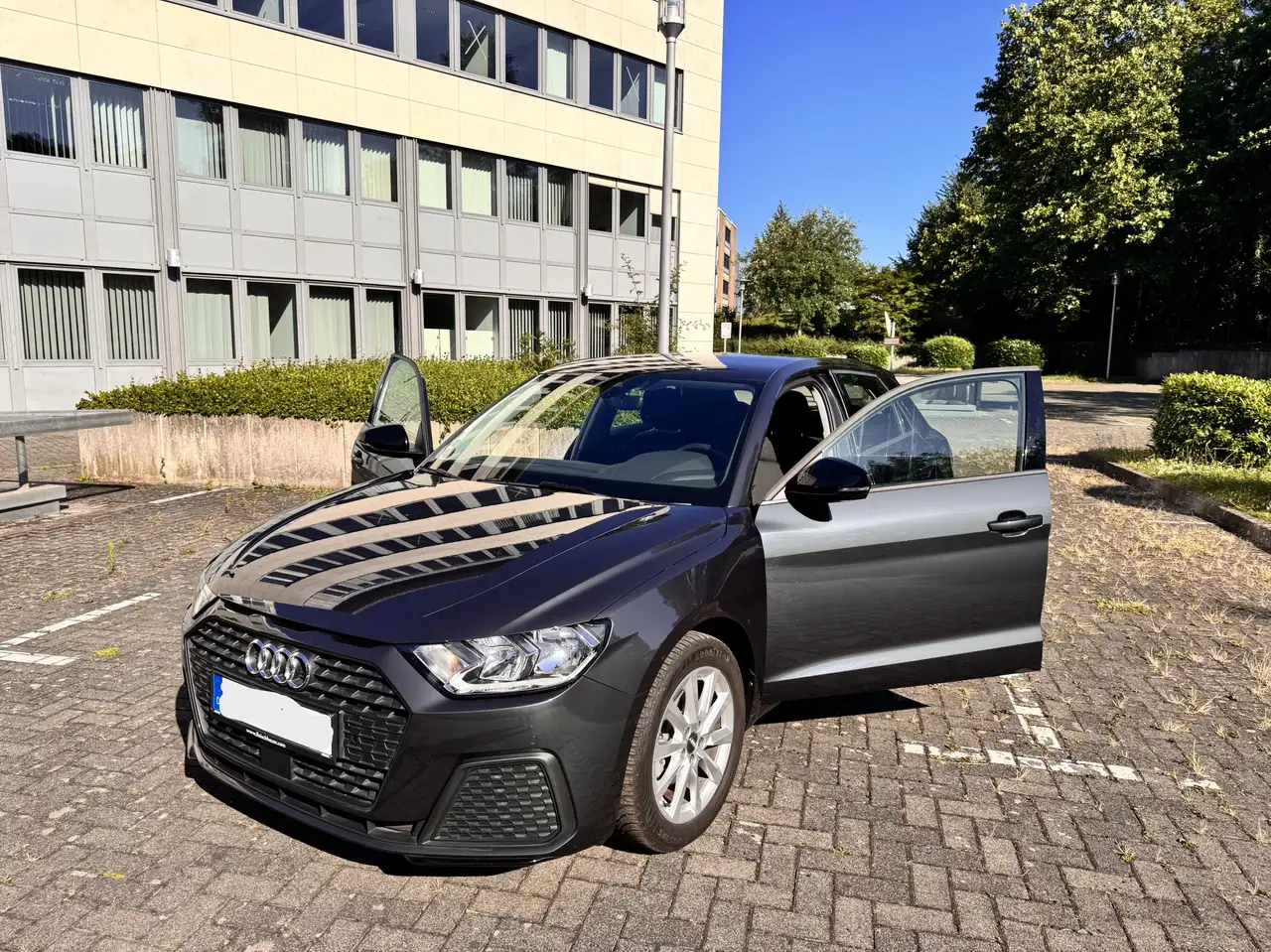 A1A1 Sportback / Citycarver 35 TFSI Sportback S tron