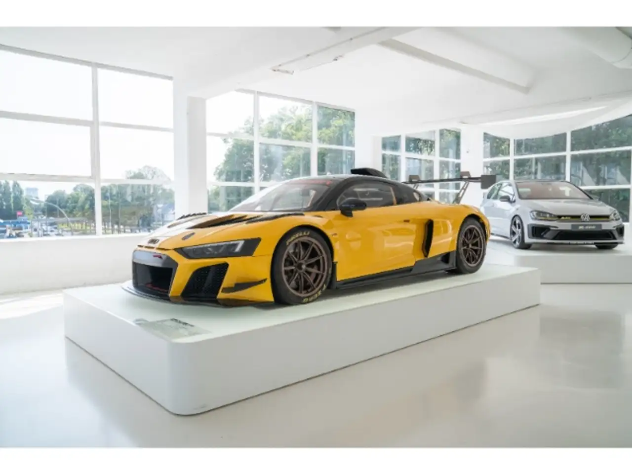 R8Spyder 5.2 FSI quattro performance EU6d LMS GT2 Co