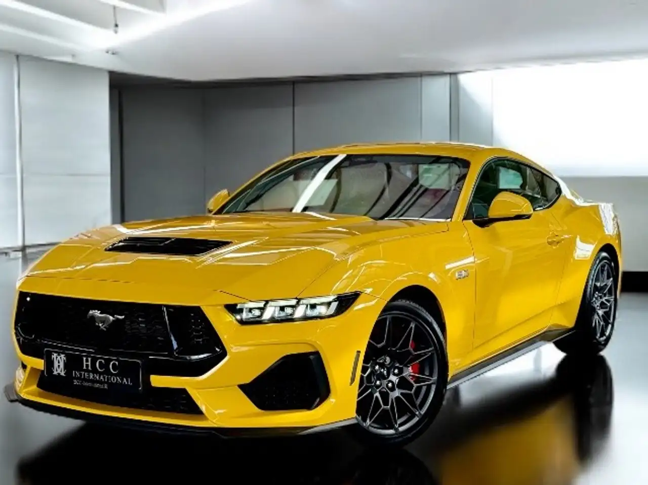 Mustang5.0 V8 GT  6gang + Ford Garantie 4 Jahre