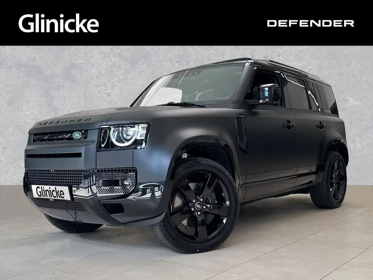 Defender110 P425 X-Dynamic HSE 22" Pano AHK