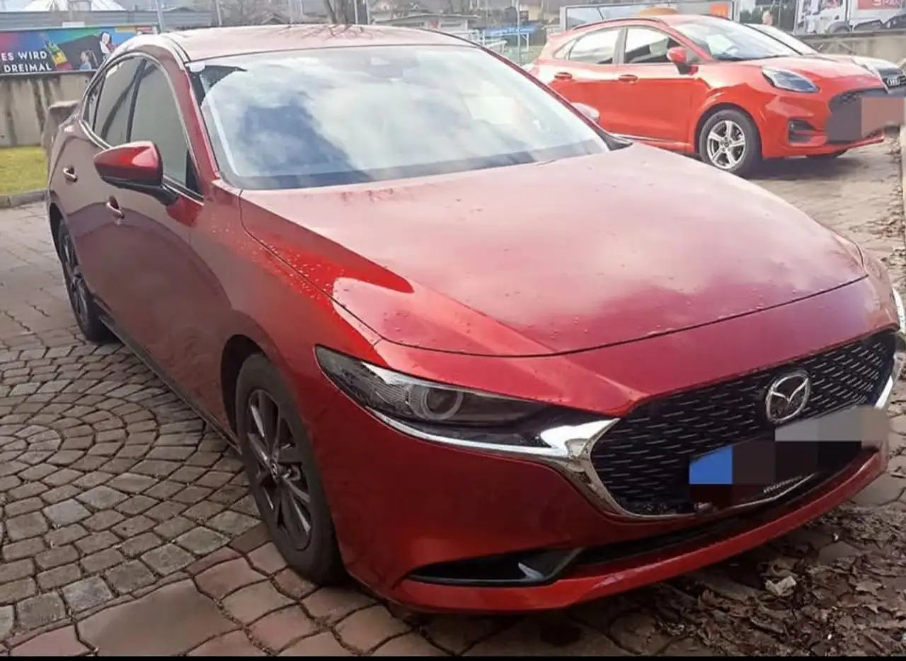 3Mazda 3 Skyactiv