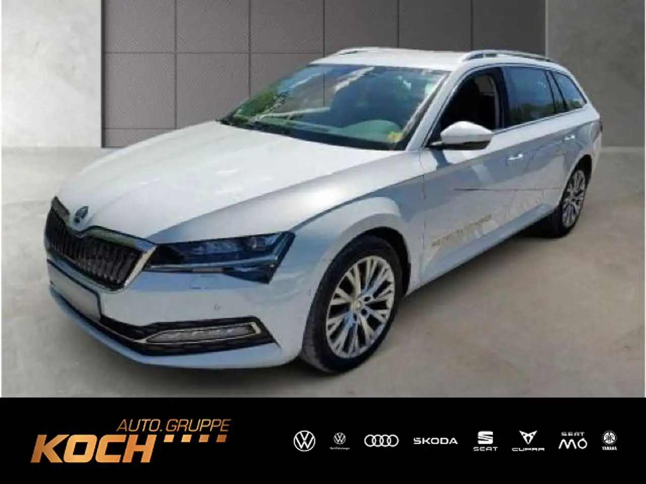 SuperbCombi 2.0 TDI Style NAVI*AHK*ACC*LED*
