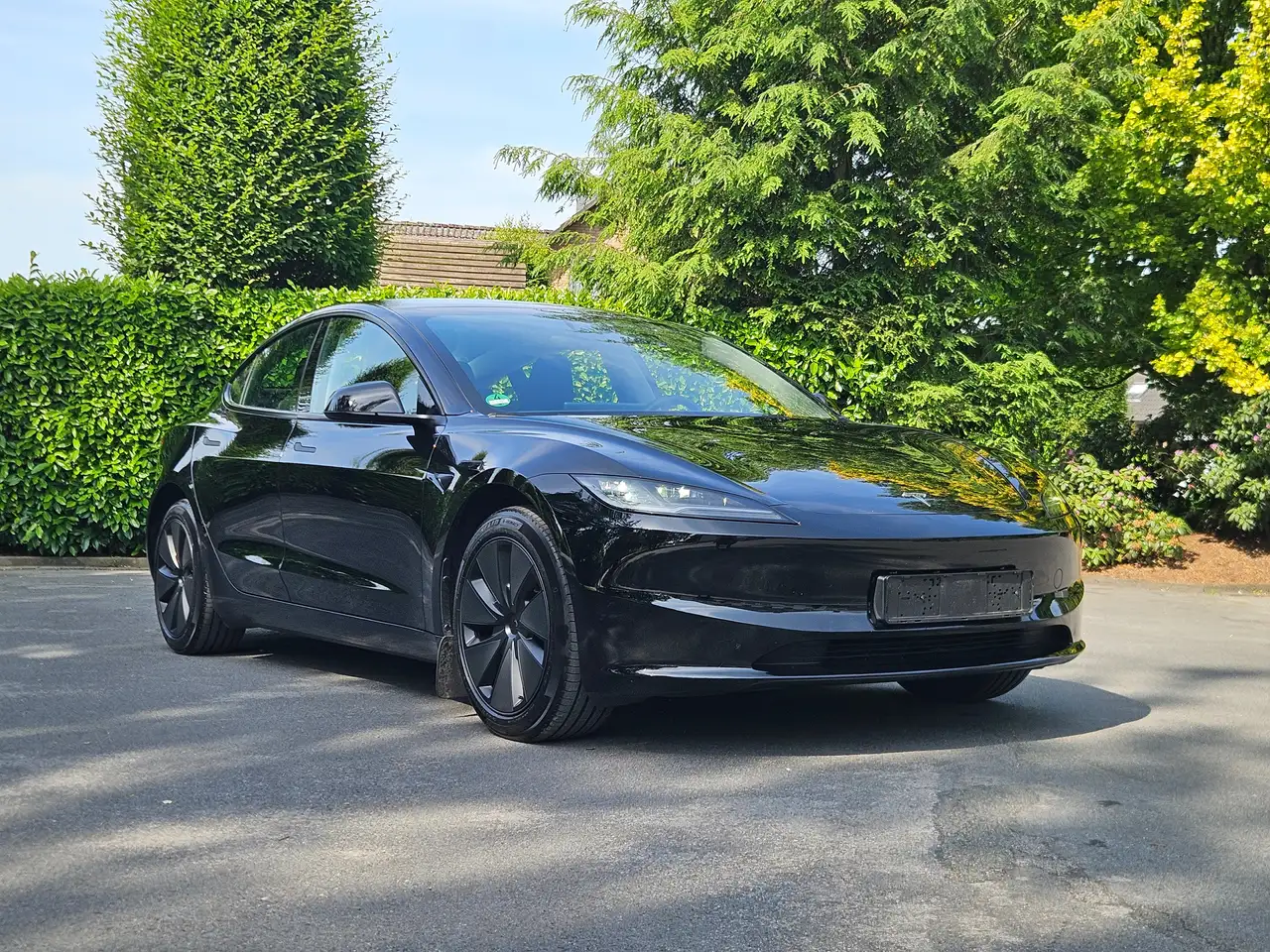 Model 3TESLA Model 3 SR RWD mit AHK MwSt. ausweisbar TOP!