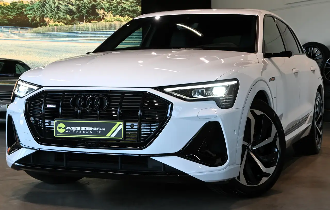 e-tron55 Quattro S-Line 95 kWh *DAB/PANO/HUD/360°CAM*