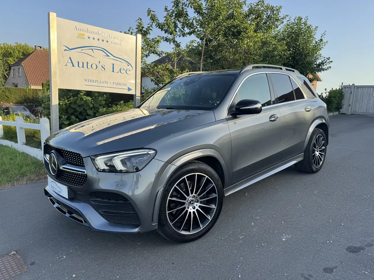 GLE 300d 4Matic 9G-TRONIC AMG Line/360camera/led/panodak/
