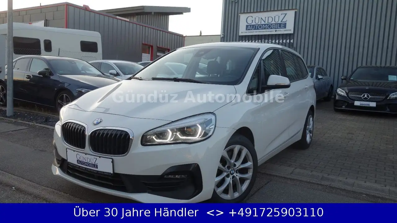 218d AUT. Advantage Gran Tourer*NAVI*LED*AHK