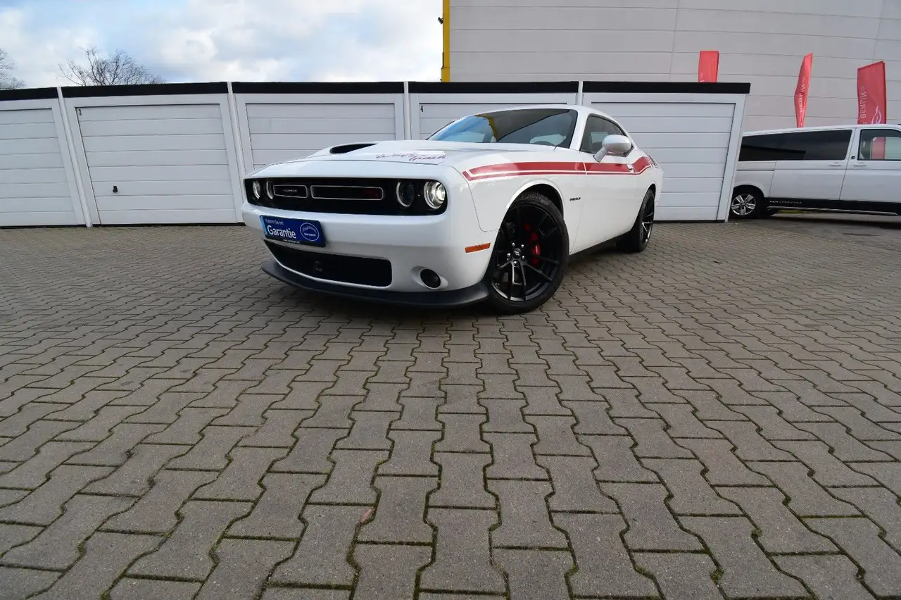 ChallengerR/T Performance Plus 5.7 V8 Last Call