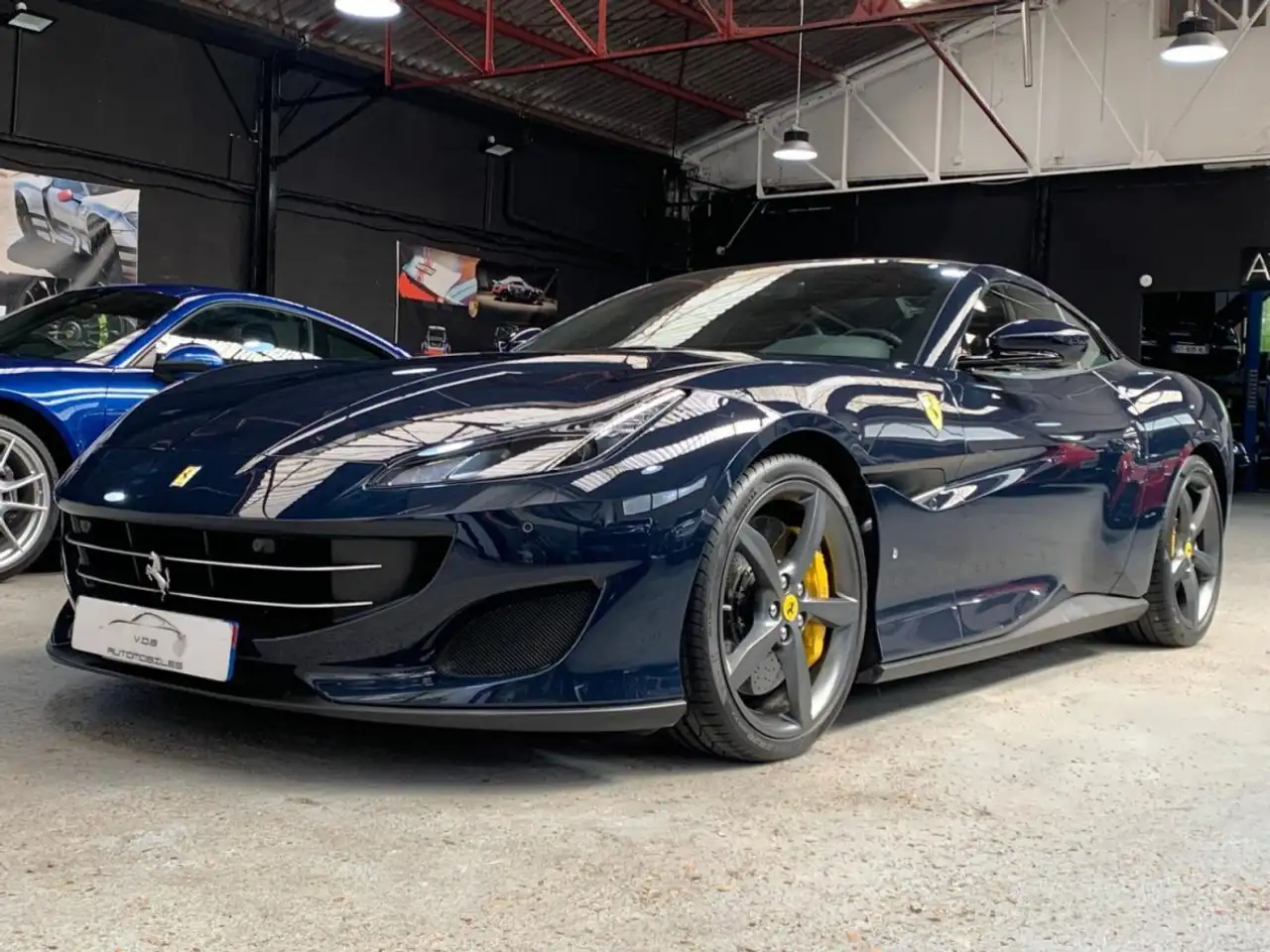 Portofino3.9 V8 600CV /BLEU POZZI /ECHAP SPORT / 19000 KM /