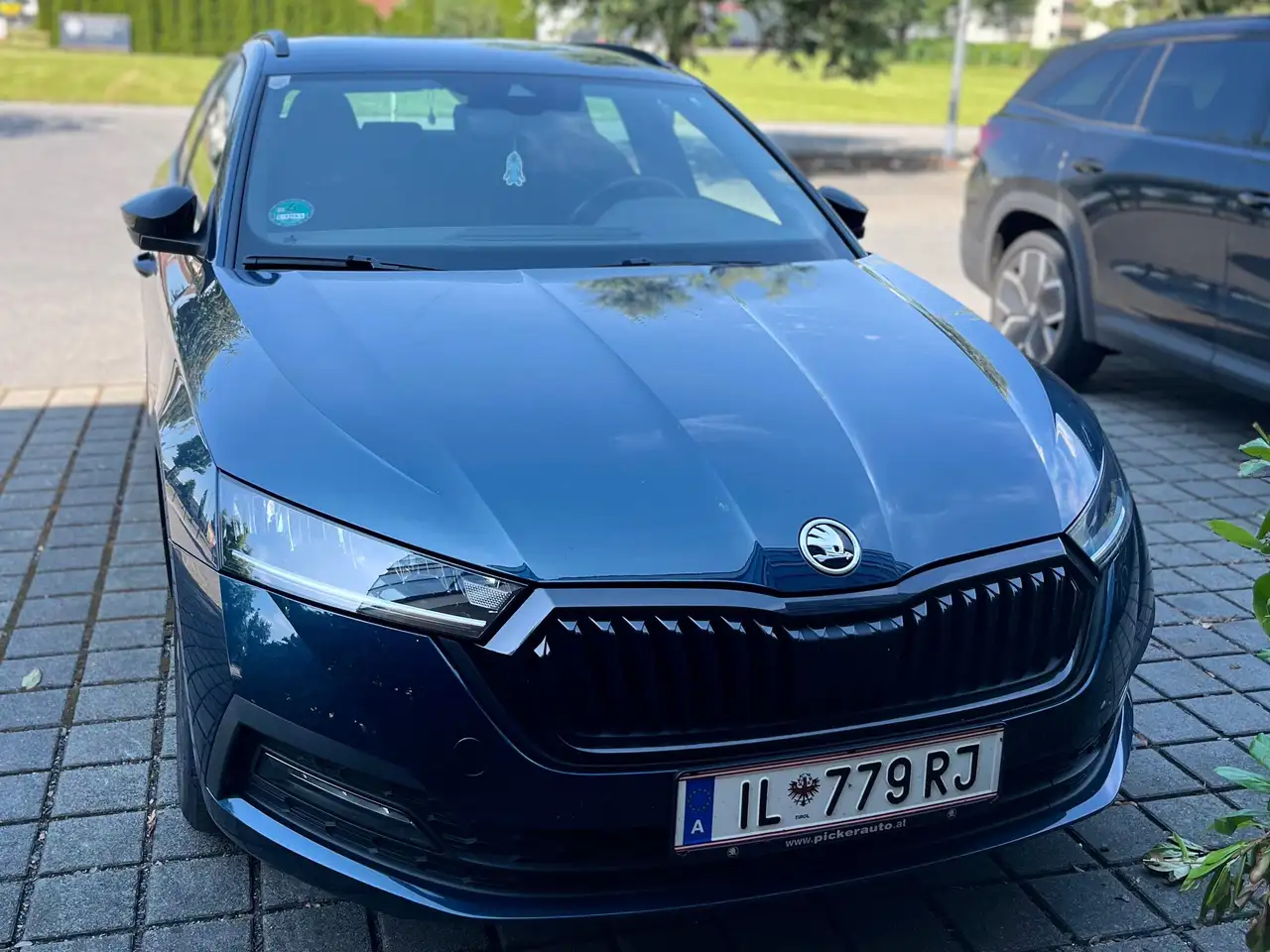 OctaviaOctavia Combi 2,0 TDI 4x4 Ambition DSG Ambition