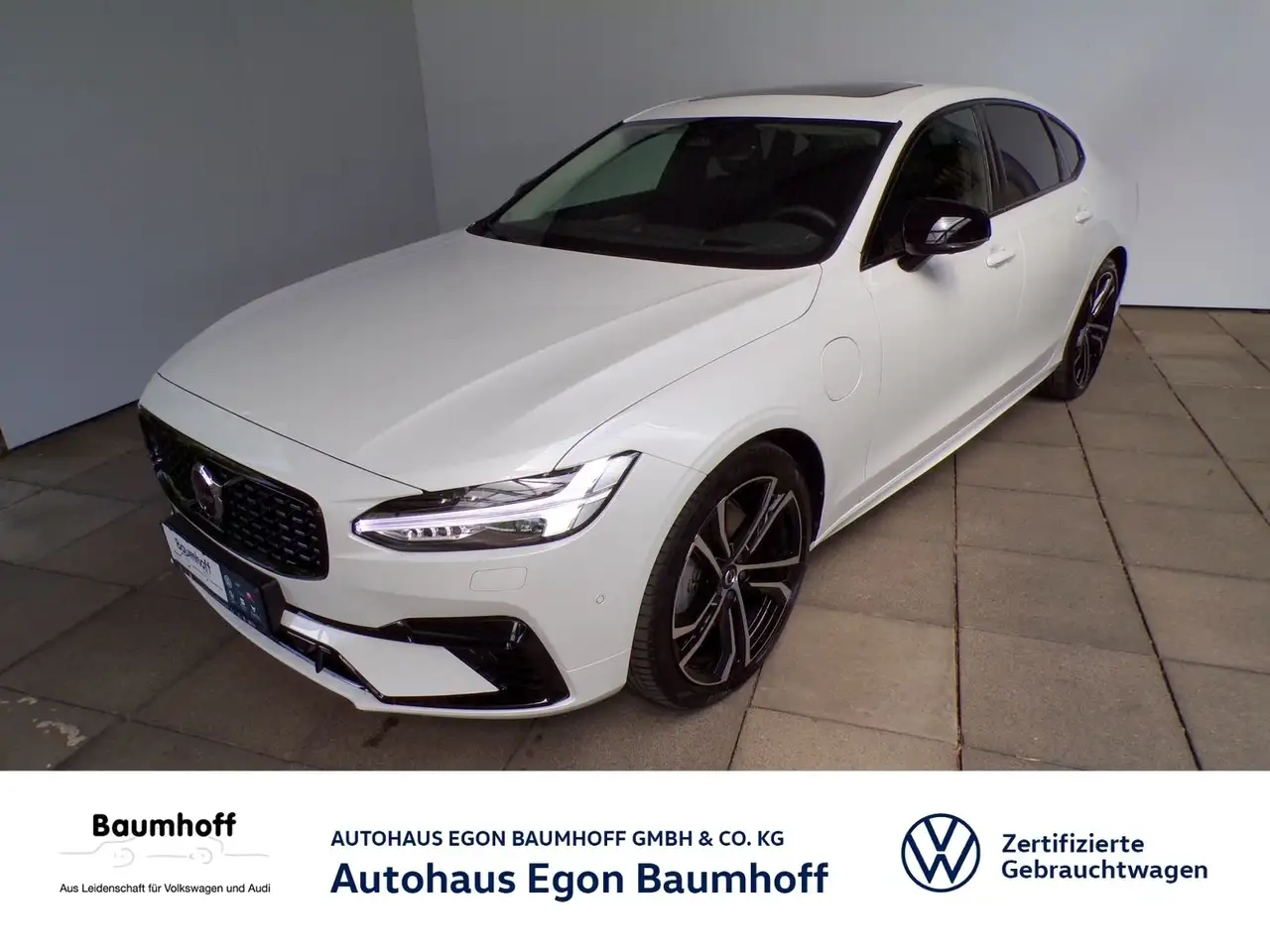 S90T8 ULTIMATE DARK AWD PLUG-IN UPE 94.000 €