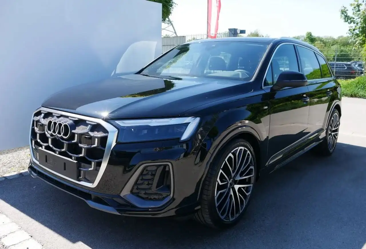 Q750 TDI S line 4X4 AHK  7-SITZE PANO