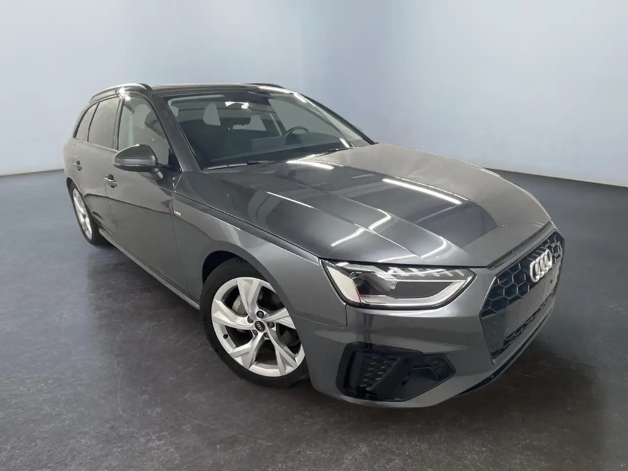 A4Avant S Line Plus 40 2.0 TDI 204PS/150kW S-tron...