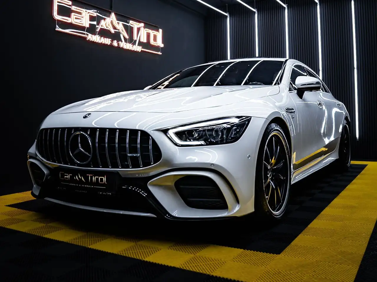 AMG GT43 4Matic+
