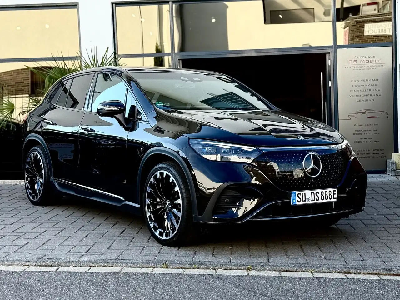 EQE SUV350 4M/AMG-Line/Hyperscreen/HA-Lenkung