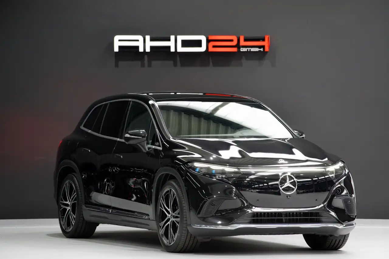 EQS SUVEQS 500 SUV Electric Art Fond Entertainment -37%
