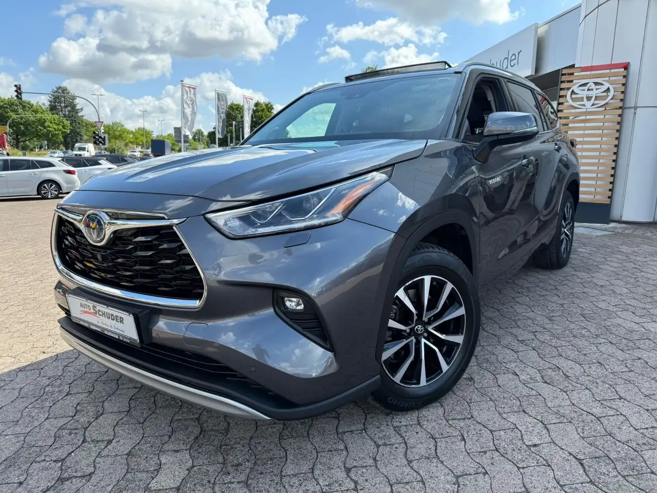 HighlanderHybrid Luxury **VOLL**