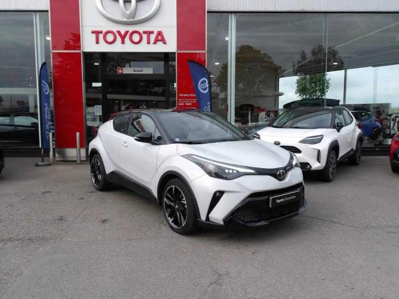 C-HR1.8 Hybride 122ch GR Sport E-CVT