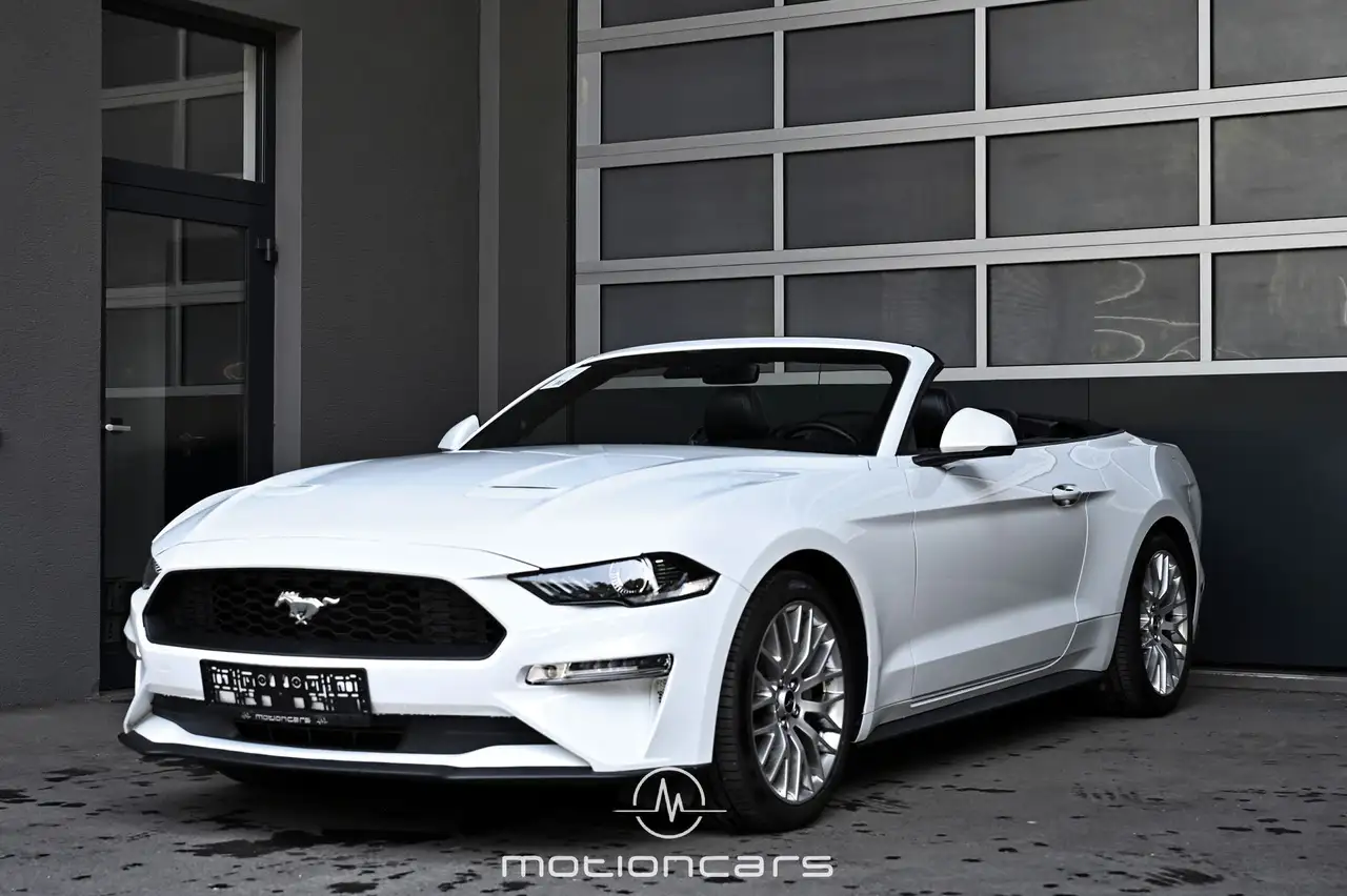Mustang2.3 EcoBoost EXP € 27.900,-
