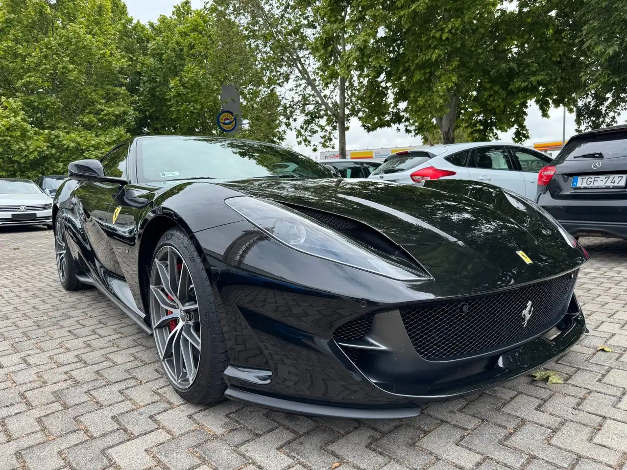 8126.5 V12 Superfast DCT F1