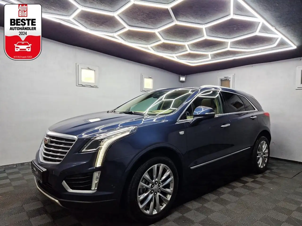 XT5Platinum AWD 3.6 V6|AUTOM|PANO|LEDER|LED|NAVI|