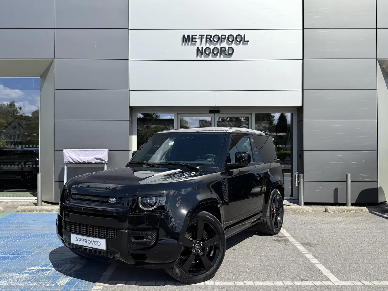Defender90 P525 V8 // Lichte Vracht Mo