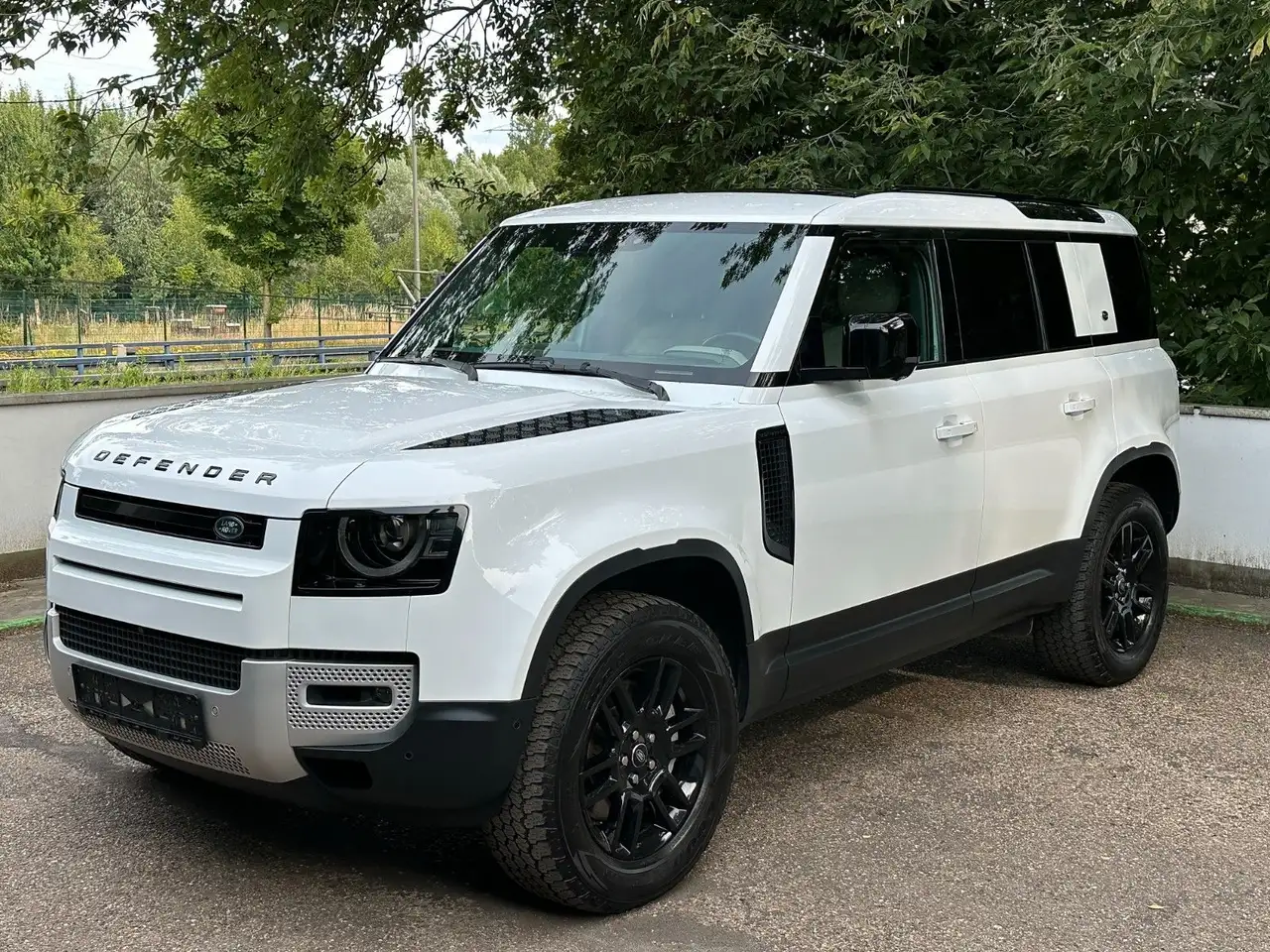 Defender110 D300 HSE  *Top-Zustand-/ Ausstatt*