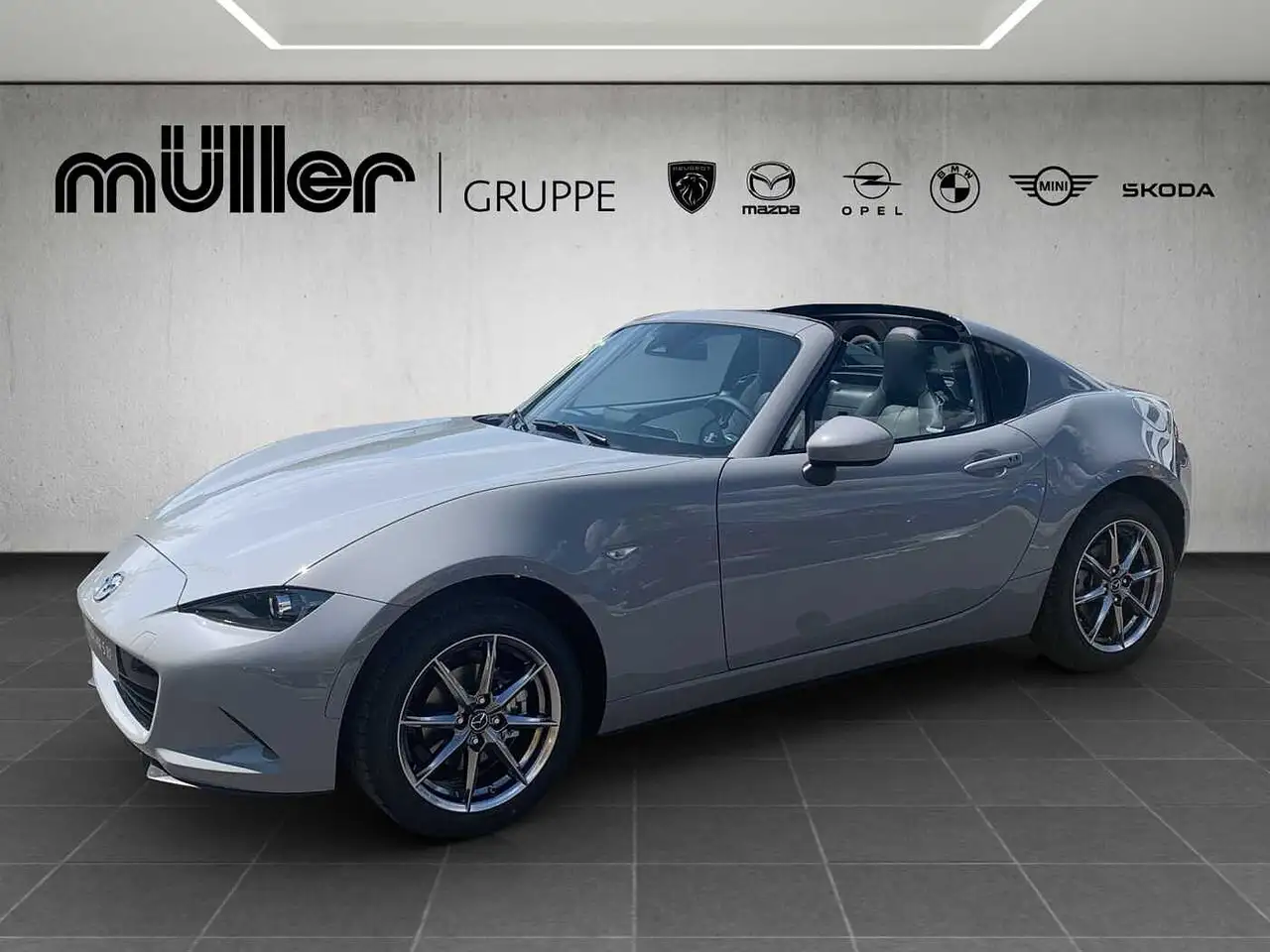 MX-5G 132 PS 6MT RWD EXCLUSIVE 2024 MX-5 2RHT 1.5L SKY