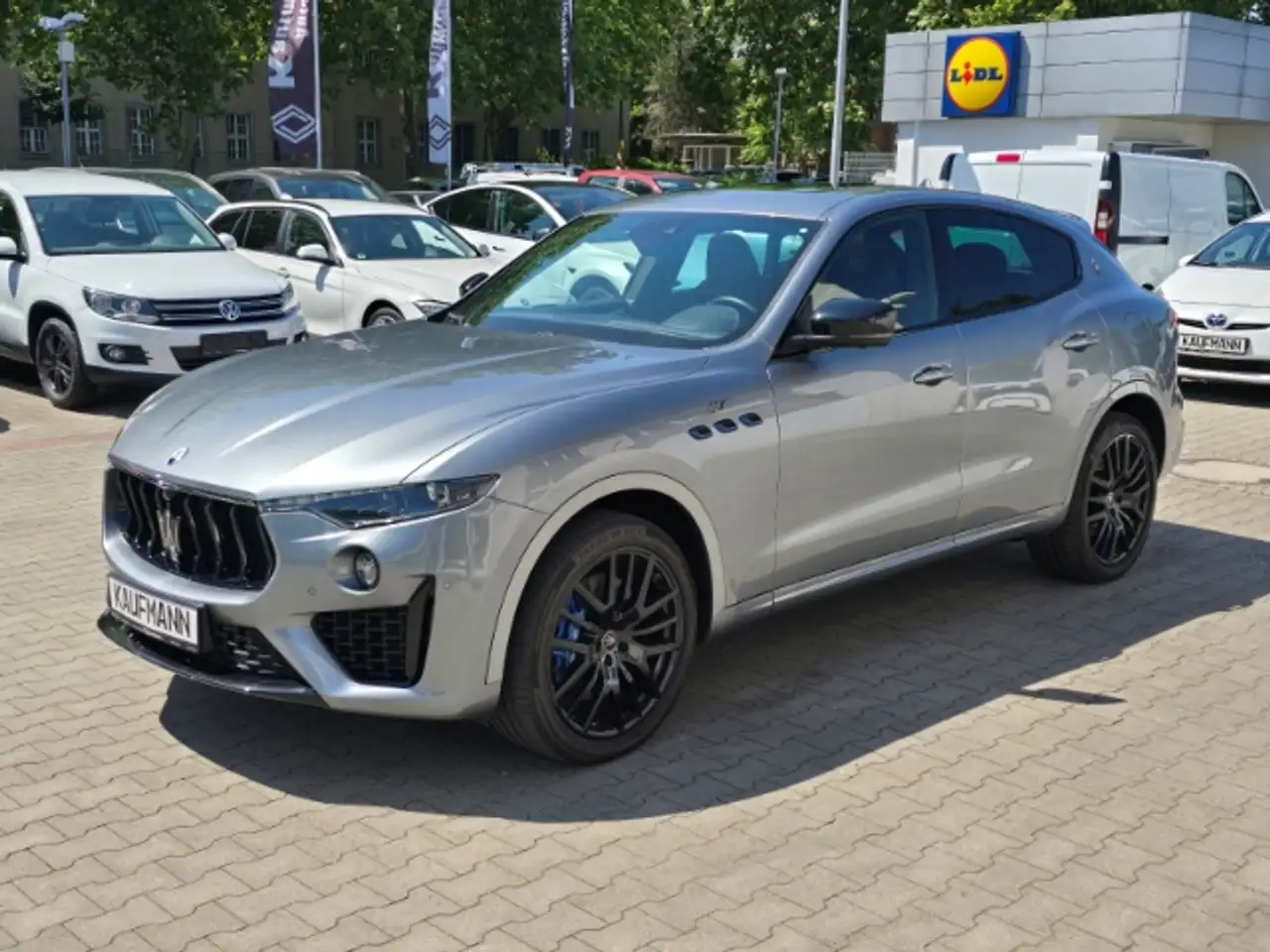 LevanteGT Hybrid Luftfederung AD Niveau Navi Leder Memory