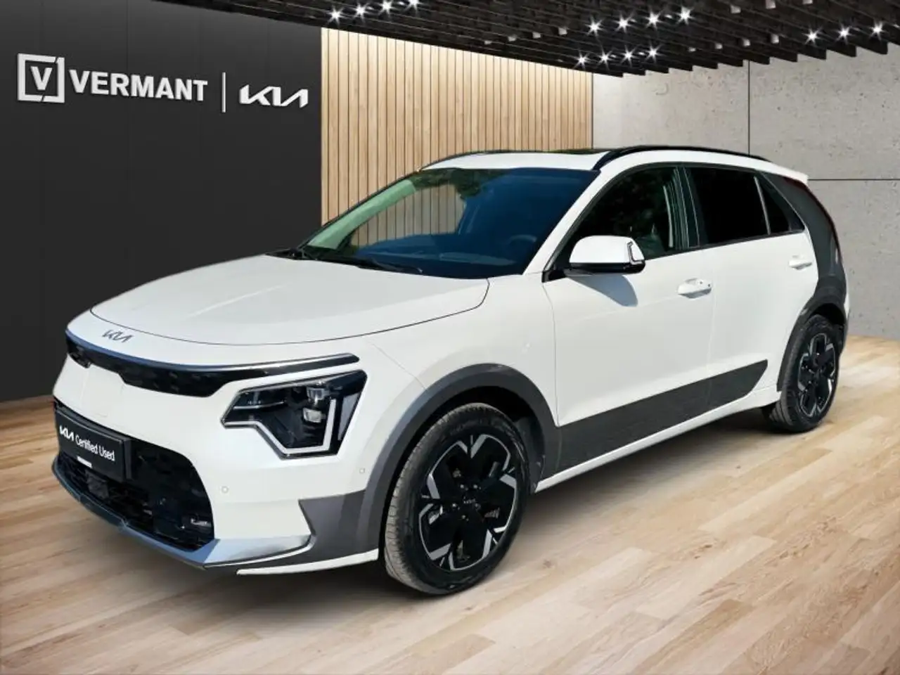 NiroEV  SG2  Pace PP + Sunroof