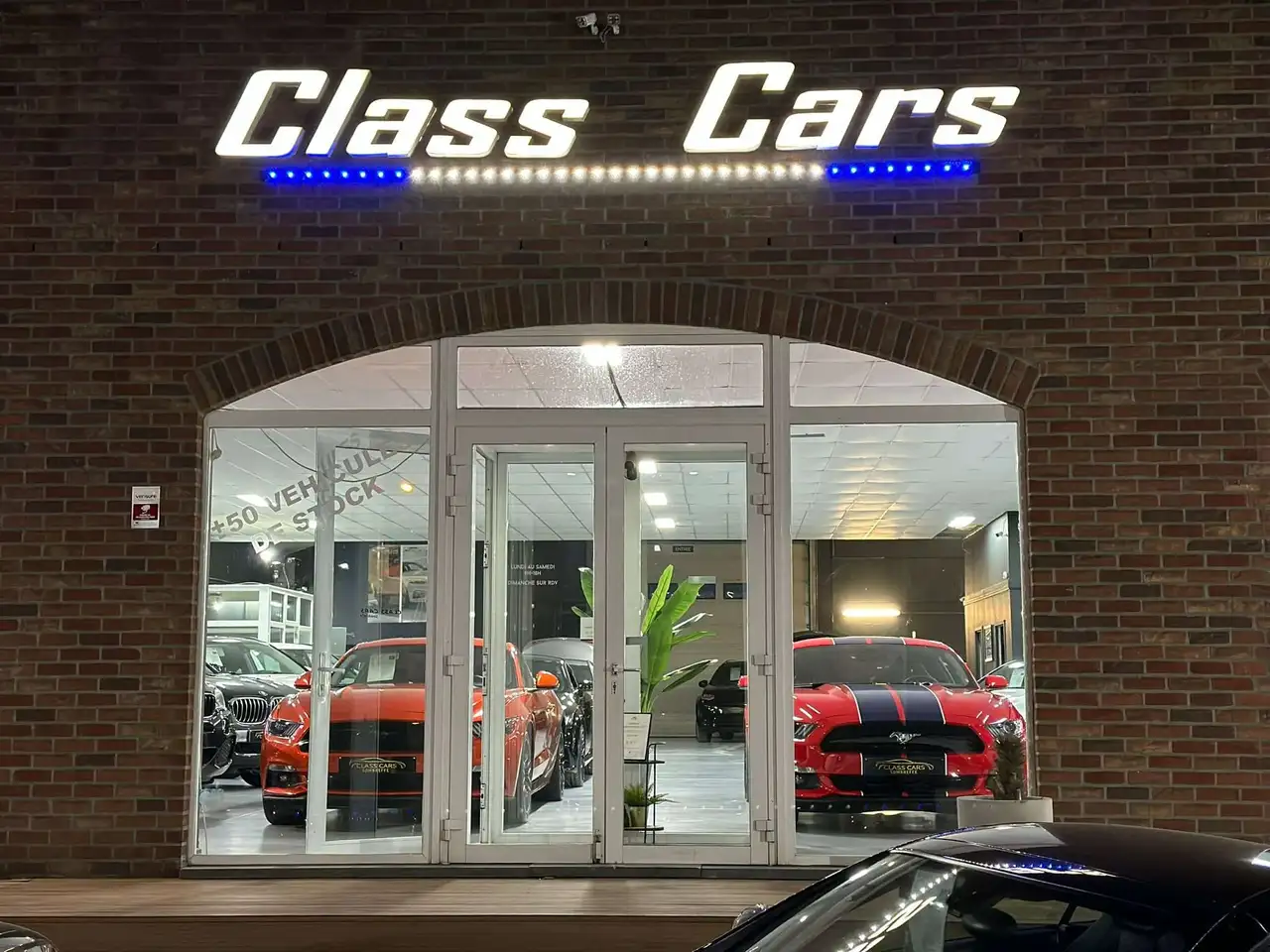 Navara2.5 dCi 4x4 TVA-BTW RECUP HARDTOP AUTO NAVI CAM 6B